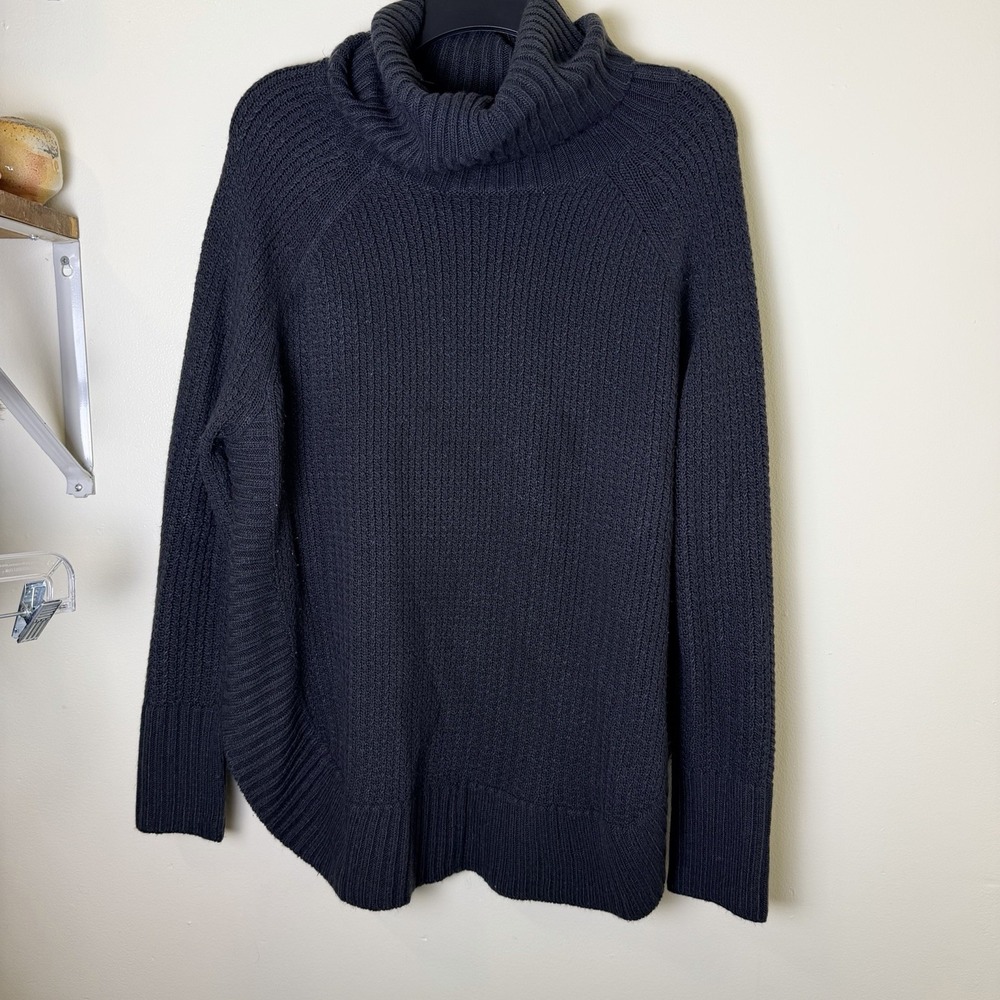 Womens Sz L Mudpie Tan Turtle Neck Sweater Cable Knit Oversize Black Chunky